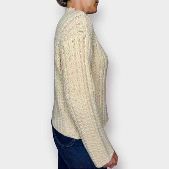 Y2K St John’s Bay Cream Mockneck Sweater - Picture 3 of 4